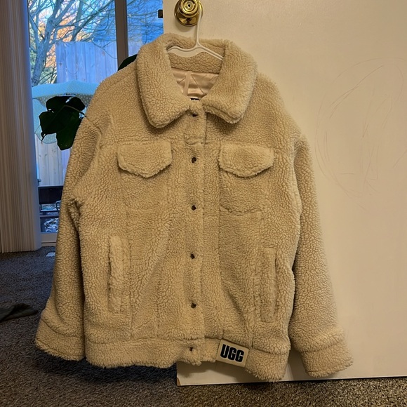 Ugg Frankie Sherpa Trucker Jacket - Picture 2 of 5